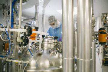 Die Tiroler SPIEGLTEC GmbH betreut als Generalplaner mit internationaler Ausrichtung Auftraggeber aus der Pharmazie, Chemie, Metallurige und dem Gesundheitswesen. 