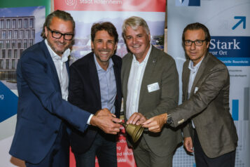Im Bild (v.l.): Manfred Hautz (WK Kufstein), Reinhard Helweg (WK Tirol), Toni Ferk (Sales Teams & More) und Peter Wachter (WK Tirol)