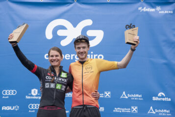 Gesamtsieger des ARLBERG Giro 2023 Julia Schallau (GER) und Fadri Barandun (SUI).